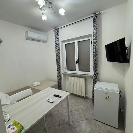 Frühstückspension La Marinella 3*